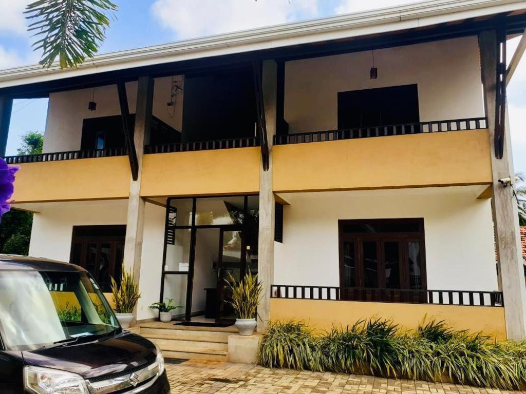 Sunrise Palace Negombo Ngoại thất bức ảnh