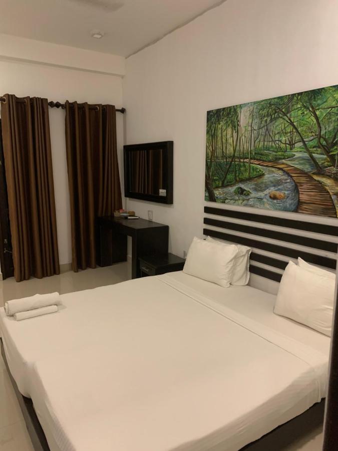 Sunrise Palace Negombo Ngoại thất bức ảnh