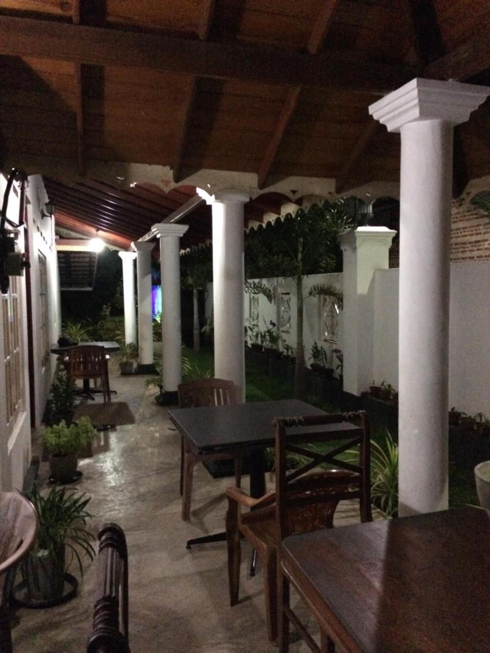 Sunrise Palace Negombo Ngoại thất bức ảnh